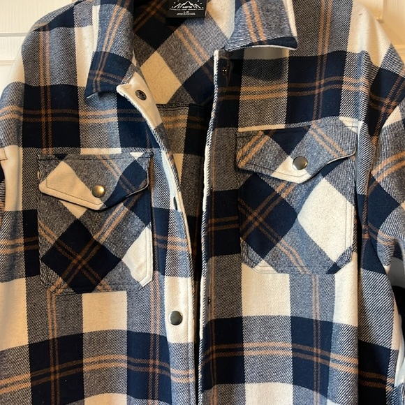 HFX plaid shacket - Picture 3 of 6